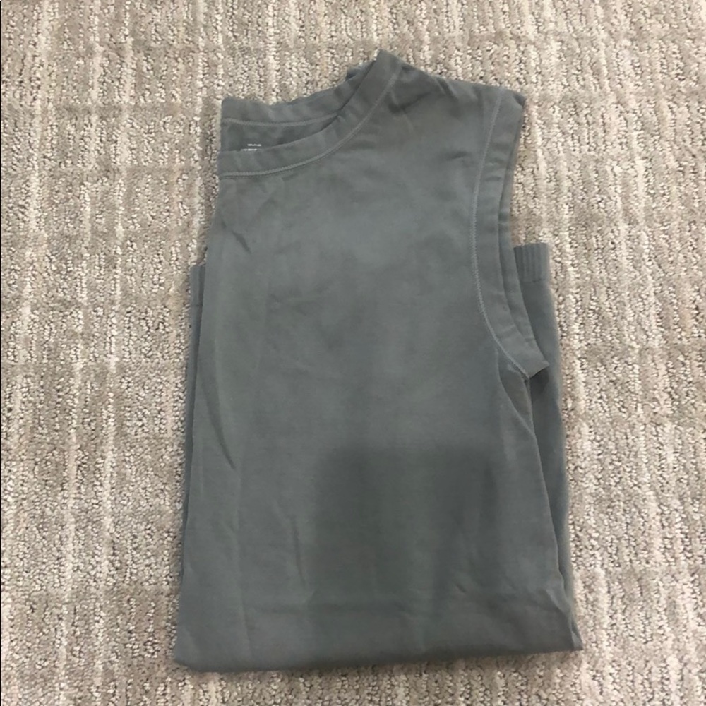 Size Medium Tomboy tank Zyia activewear